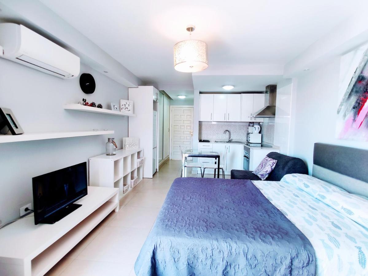 Estudio Summerland En Los Cristianos Arona  Luaran gambar